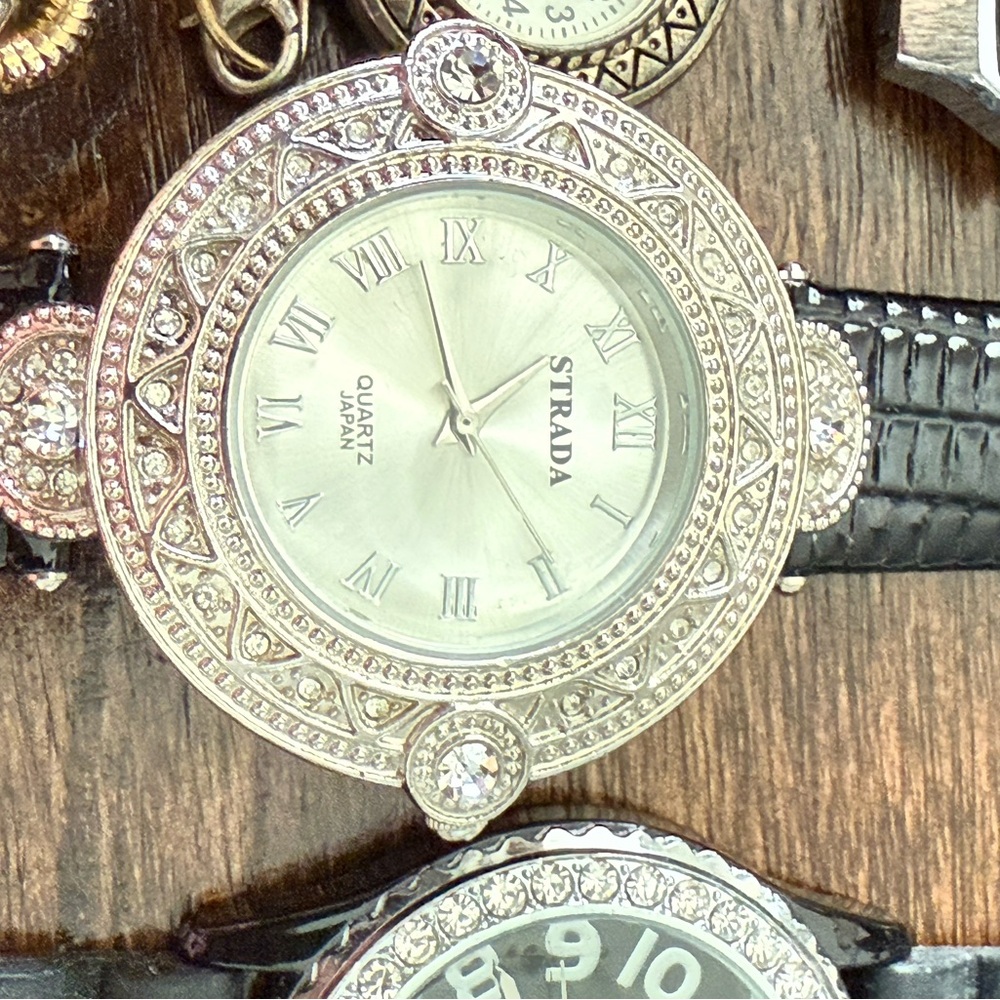 Assorted Watches Collection - Picture 3 of 5